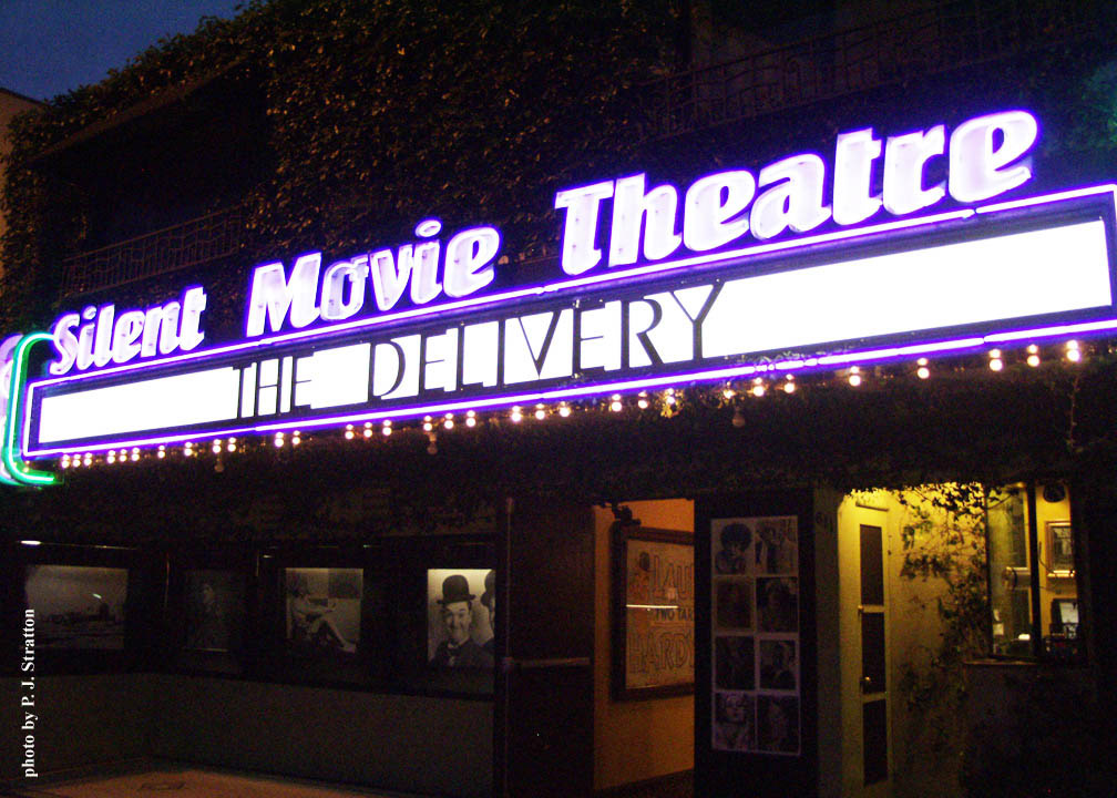The-Delivery-Marquee-night